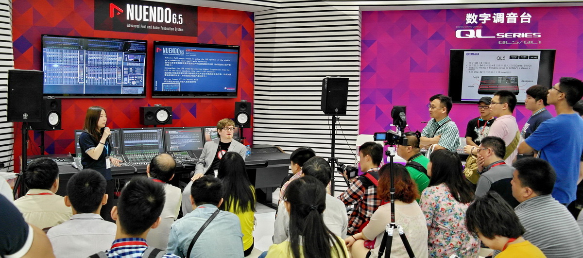 优胜客携众多新品亮相 PALM EXPO 2014 展会 