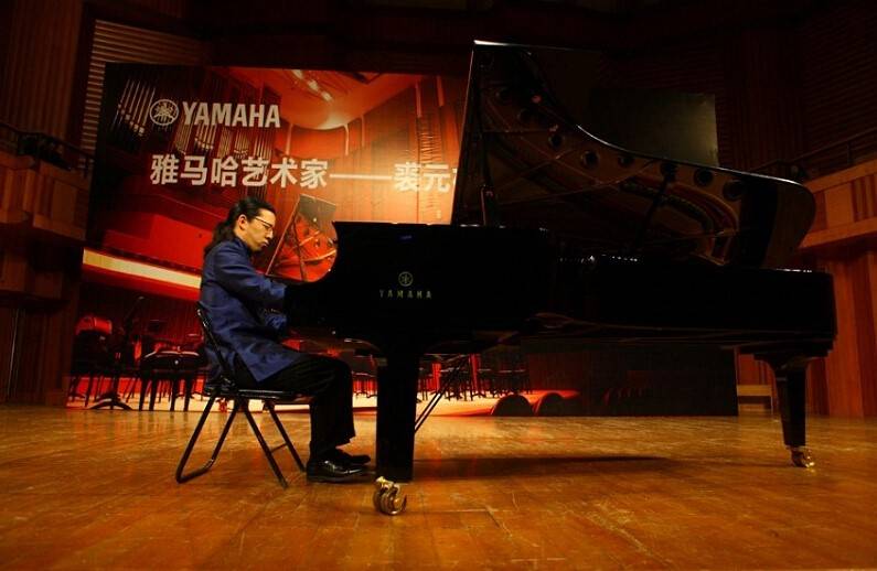 优胜客海外艺术家-裘元朴成都钢琴独奏音乐会落幕